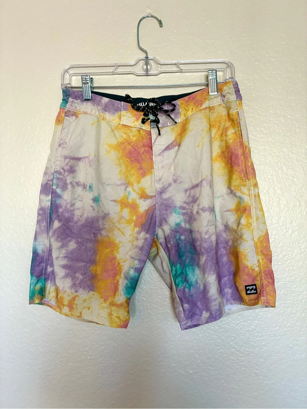 Billabong Men's Tie-Dye Swim Trunks Purple, Yellow & Teal Size 28 Lo Tide Beach